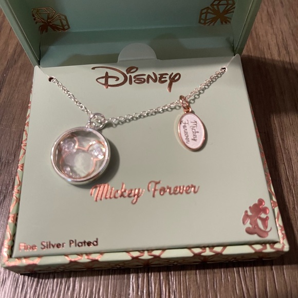 NIB Disney "Mickey Forever" 16 inch Necklace - Picture 7 of 9